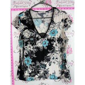 Linea Donatella tshirt flowers Black, White & Aqua Floral V-Neck Blouse